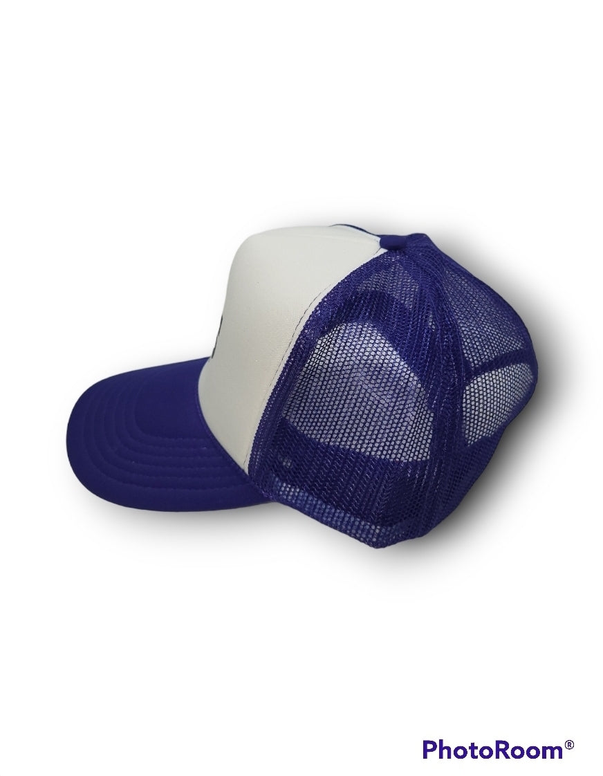 LOGO TRUCKER