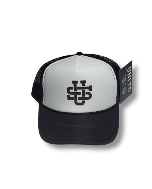 LOGO TRUCKER