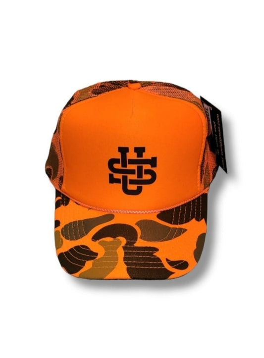 LOGO TRUCKER